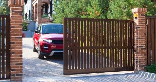 Купить ворота на участок Боровичи, цена от 2751 руб.