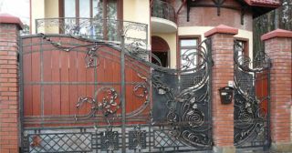 Купить услугу дизайн ворот Боровичи, цена от 2180 руб.